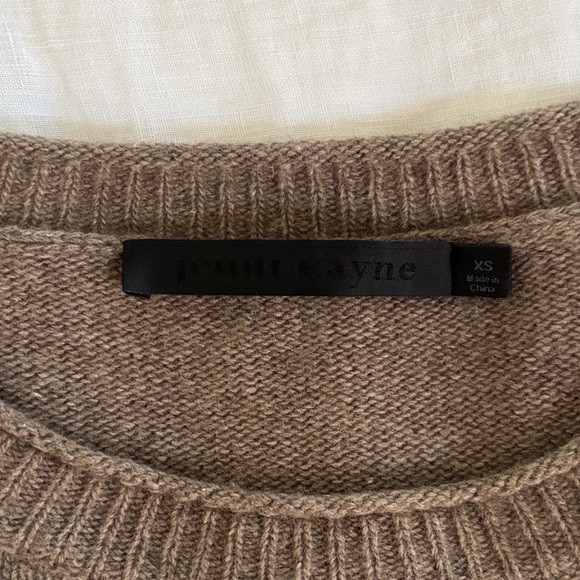 Jenni Kayne Everyday Sweater in taupe - Picture 3 of 7